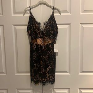 Black and nude bodycon Tobi dress